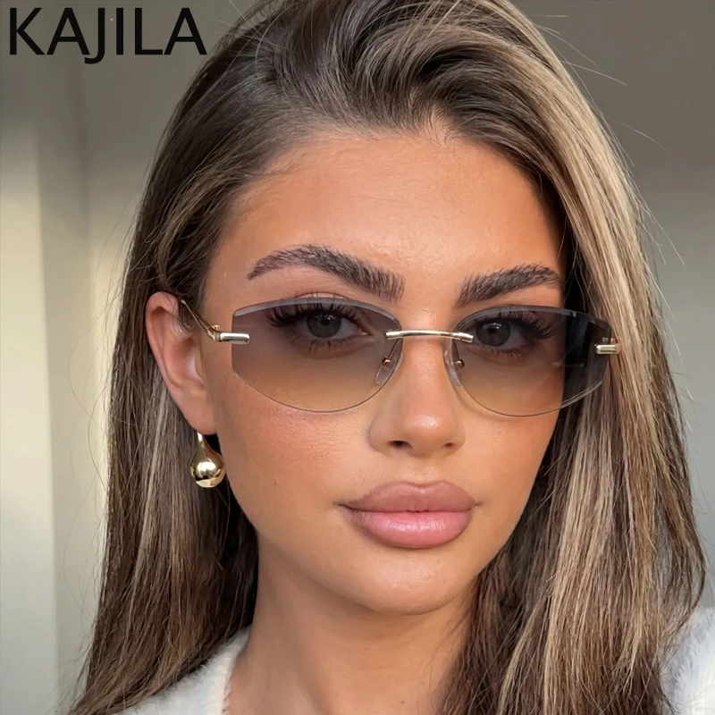 Y2K Punk Small Rectangle Rimless Sunglasses Women 2026 Luxury Designer Vintage Metal Polygon Sun Glasses Trendy Square Eyewear
Y2K Punk Small Rectangle Rimless Sunglasses Women 2026 Luxury Designer Vintage Metal Polygon Sun Glasses Trendy Square Eyewear