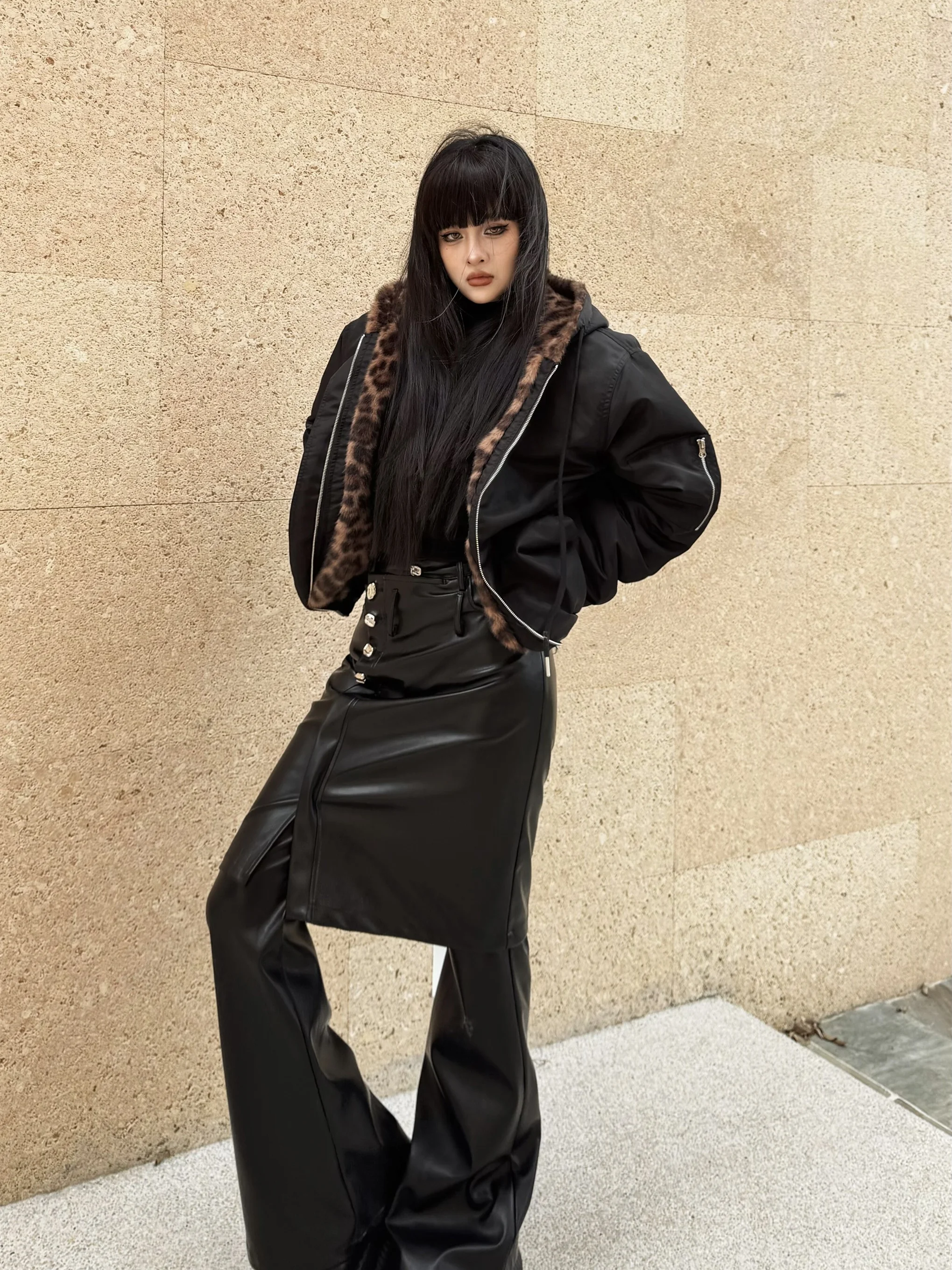 Blagirl New Sli двусторонняя одежда свободного покроя Thiened Fce на подкладке с капюшоном и леопардовым принтом для женщин зимнее пальто
Blagirl New Sli двусторонняя одежда свободного покроя Thiened Fce на подкладке с капюшоном и леопардовым принтом для женщин зимнее пальто