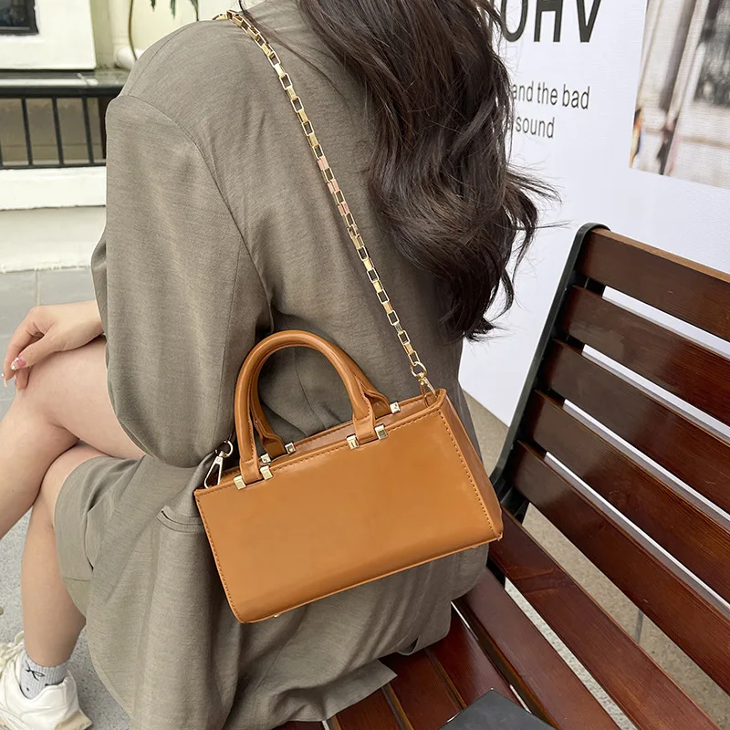 Fashion PU leather handbag, high-quality shoulder bag, mini shopping bag, handbag
Fashion PU leather handbag, high-quality shoulder bag, mini shopping bag, handbag