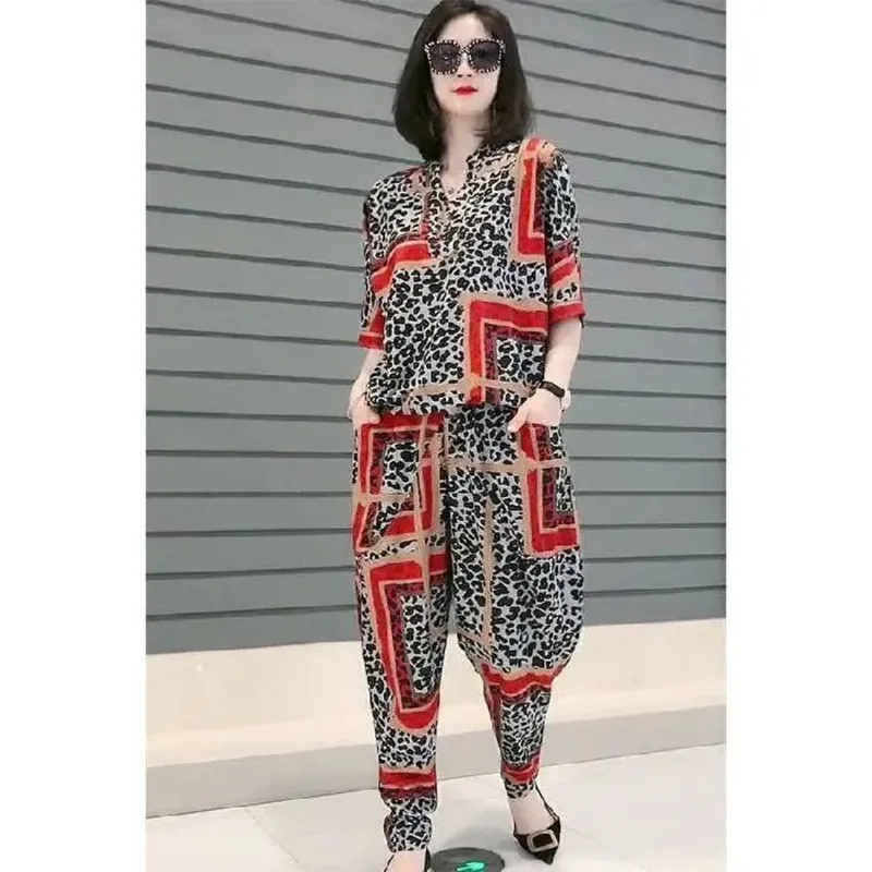 Women's Casual Suit 2023 Summer New Fashion Plus Size Clothing Korean Style Loose Tops And Harem Pants 2 Two Piece Set Tracksuit
Women's Casual Suit 2023 Summer New Fashion Plus Size Clothing Korean Style Loose Tops And Harem Pants 2 Two Piece Set Tracksuit
