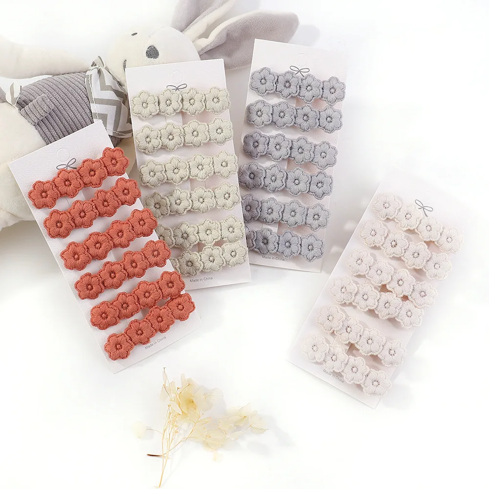 120pcs Fabric Embroidered Flower Hair Clips Baby Girls Floral BB Barrettes Kids Hair Accessories Bulk Pack
120pcs Fabric Embroidered Flower Hair Clips Baby Girls Floral BB Barrettes Kids Hair Accessories Bulk Pack