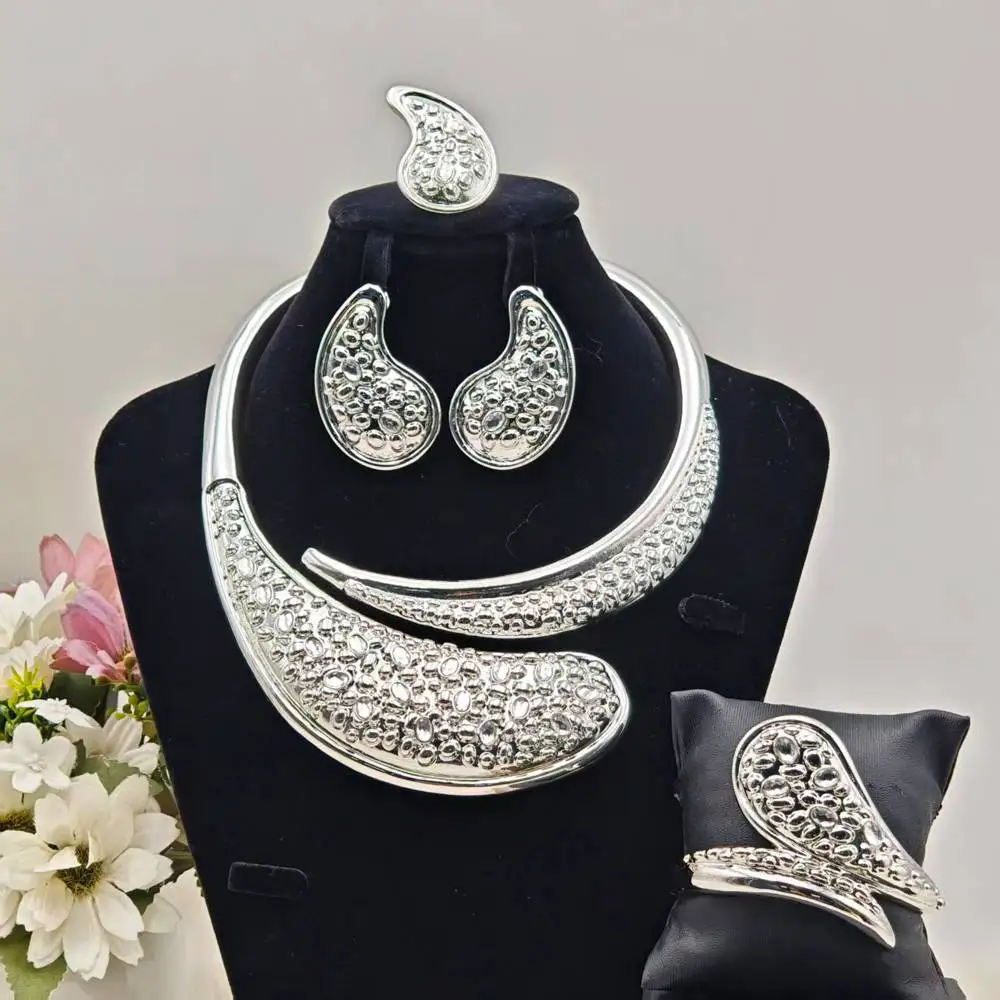 Luxury High Quality Gold Plated Unique Style Jewelry Sets Necklace Earrings Bracelet Ring Nigerian Wedding Party Gifts
Luxury High Quality Gold Plated Unique Style Jewelry Sets Necklace Earrings Bracelet Ring Nigerian Wedding Party Gifts