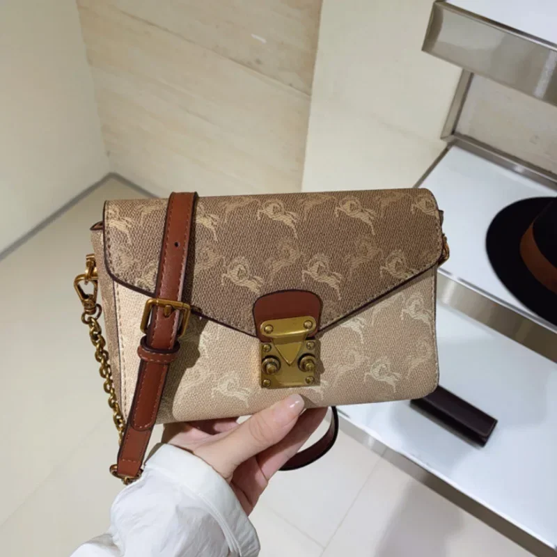 2025 New High-Value Women's Small Square Bag - High-Texture Printed, Fashion Chain, Shoulder/Messenger
2025 New High-Value Women's Small Square Bag - High-Texture Printed, Fashion Chain, Shoulder/Messenger