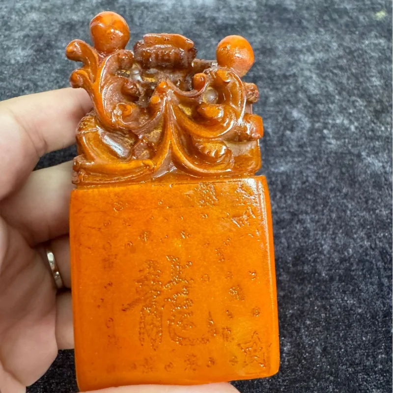 Antique Antique Dragon World Imperial Seal Resin Decorations Imitation Shoushan Stone Seal Desktop Decoration Antique Collection
Antique Antique Dragon World Imperial Seal Resin Decorations Imitation Shoushan Stone Seal Desktop Decoration Antique Collection