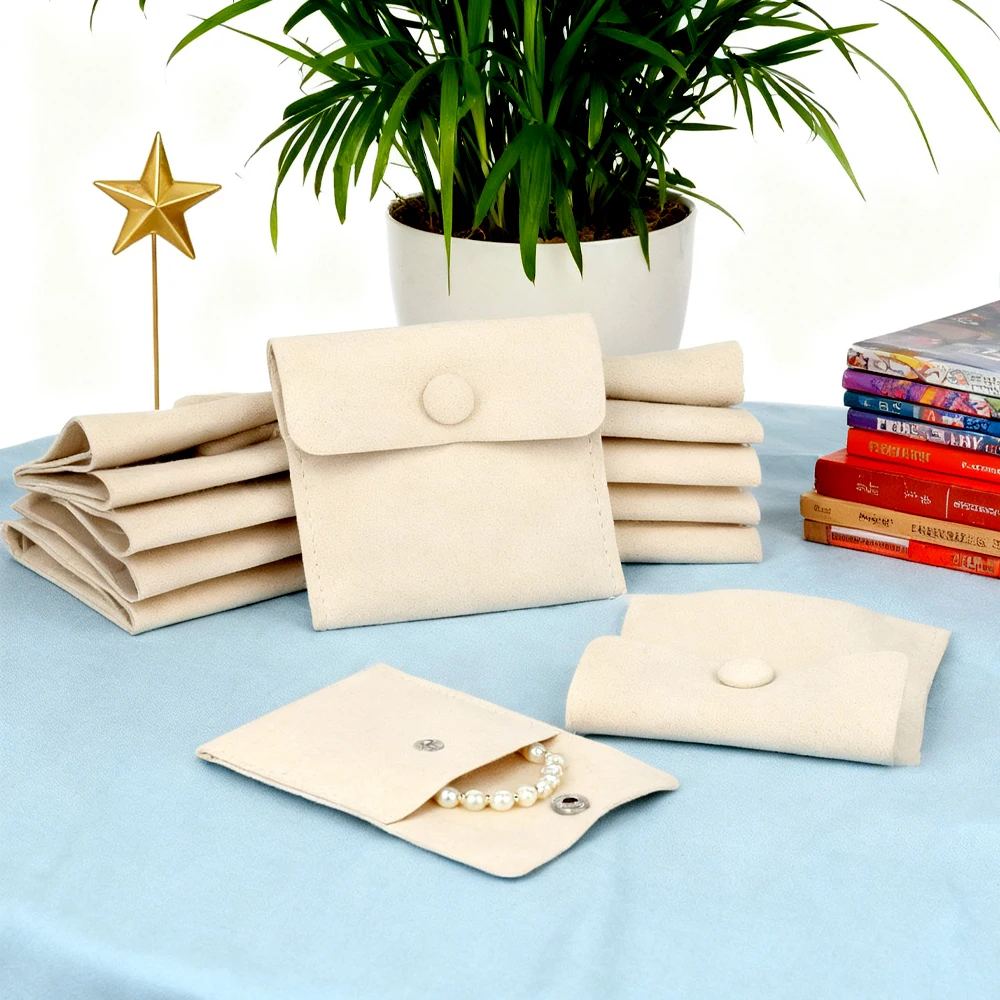 5 шт., кремовая замшевая бархатная сумка из микрофибры, пуговицы, подвеска, упаковка для ювелирных изделий, сумки для хранения, свадебные карманы для конфет, оптовая продажа
5 шт., кремовая замшевая бархатная сумка из микрофибры, пуговицы, подвеска, упаковка для ювелирных изделий, сумки для хранения, свадебные карманы для конфет, оптовая продажа