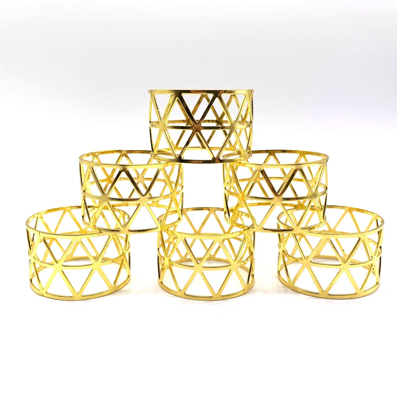 6pcs Napkin Rings Metal Wedding Decoration Round Individual Decorative Gold Table Towel Holder Dinner Accessories Stand Ser
6pcs Napkin Rings Metal Wedding Decoration Round Individual Decorative Gold Table Towel Holder Dinner Accessories Stand Ser