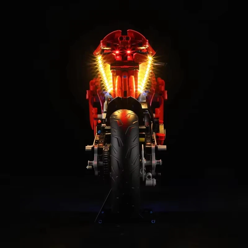 Комплект светодиодных фонарей «сделай сам» для LEGO 42202 Panigale V4 S, набор строительных блоков для мотоцикла (только светодиодный светильник, без модели блоков)
Комплект светодиодных фонарей «сделай сам» для LEGO 42202 Panigale V4 S, набор строительных блоков для мотоцикла (только светодиодный светильник, без модели блоков)