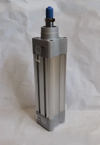 Brand New DSBC-40-100-PPSA-N3 1376907 Cylinder Vacuum Cylinder, Hot Selling, Full Stock Fast transport
Brand New DSBC-40-100-PPSA-N3 1376907 Cylinder Vacuum Cylinder, Hot Selling, Full Stock Fast transport