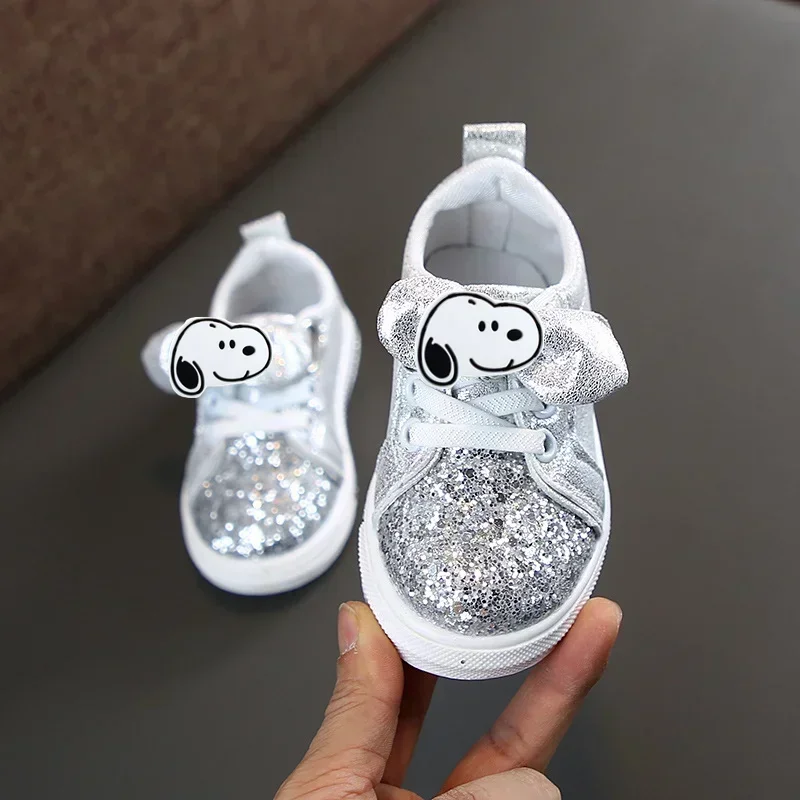 Snoopy girls butterfly festival sequined sneakers Toddler shoes spring new boy sports shoes children's casual shoes
Snoopy girls butterfly festival sequined sneakers Toddler shoes spring new boy sports shoes children's casual shoes