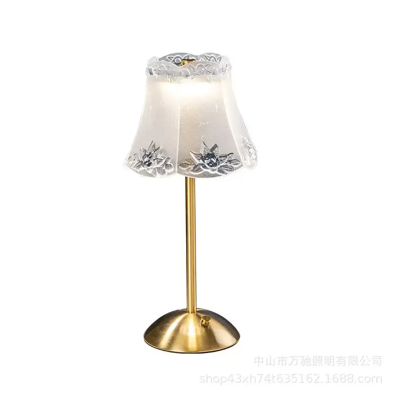 Настольная лампа в стиле ретро, скандинавский ночник, зарядка через USB, сенсорный переключатель, атмосферный свет
Настольная лампа в стиле ретро, скандинавский ночник, зарядка через USB, сенсорный переключатель, атмосферный свет