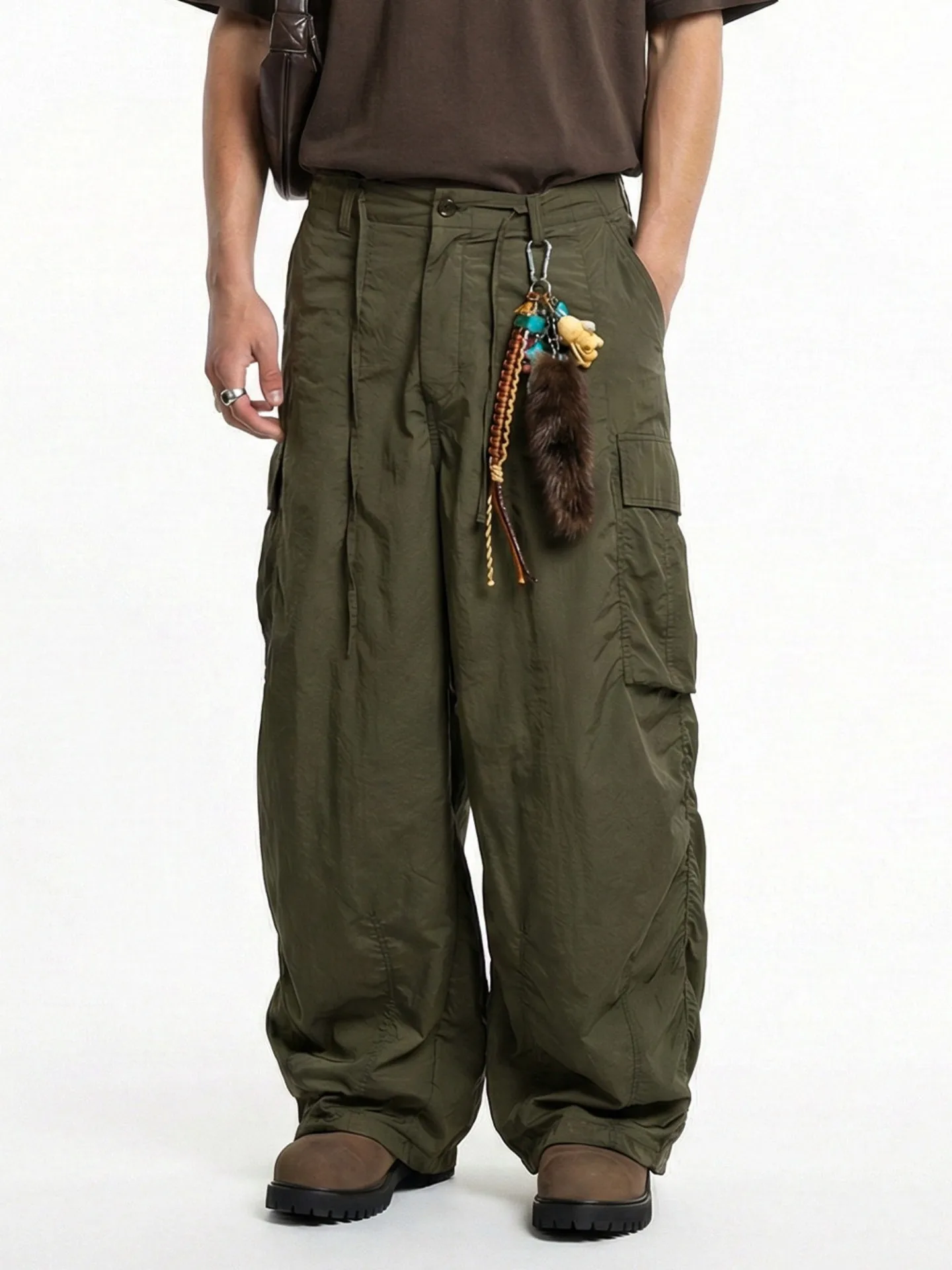 Japanese Retro Loose Wide Leg Pants 26 Spring/summer Trendy Three-dimensional Pocket Casual Pants for Men
Japanese Retro Loose Wide Leg Pants 26 Spring/summer Trendy Three-dimensional Pocket Casual Pants for Men