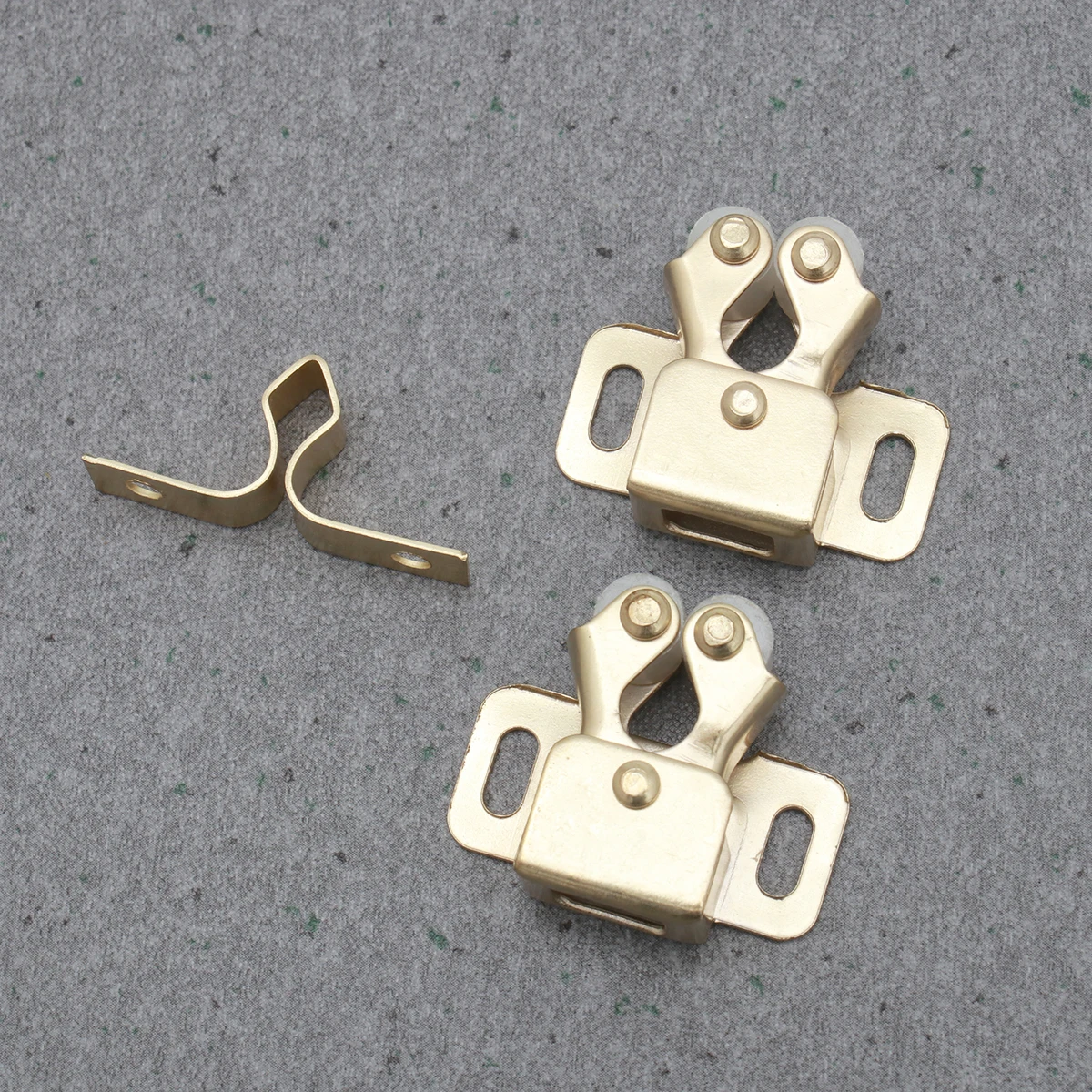 10 PCS Wardrobe Door Buckle Lock Small Hinge Cabinet Spring Ball Locker Steel Baby
10 PCS Wardrobe Door Buckle Lock Small Hinge Cabinet Spring Ball Locker Steel Baby