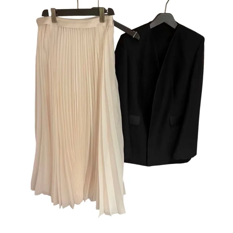 Beautiful and Versatile High Street Elegant Comfortable Simple Niche Elegant Satin Skirt with Side Slit – Luxury Feel AF1636
Beautiful and Versatile High Street Elegant Comfortable Simple Niche Elegant Satin Skirt with Side Slit – Luxury Feel AF1636