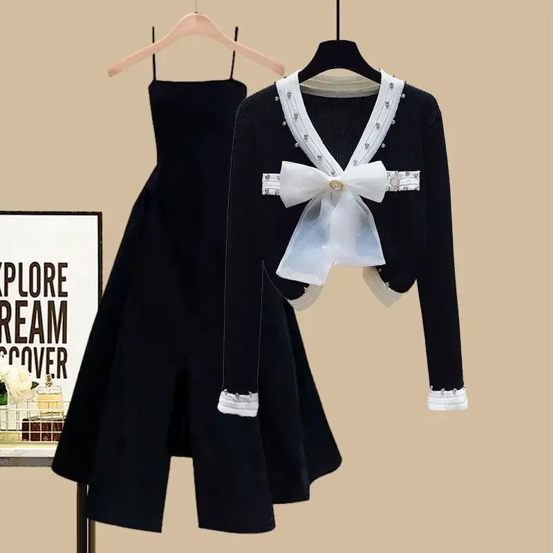 Spring and Autumn Set Women's 2025 New Korean Age Reducing Slim Top High Waist Wrap Dress Two Piece Set
Spring and Autumn Set Women's 2025 New Korean Age Reducing Slim Top High Waist Wrap Dress Two Piece Set