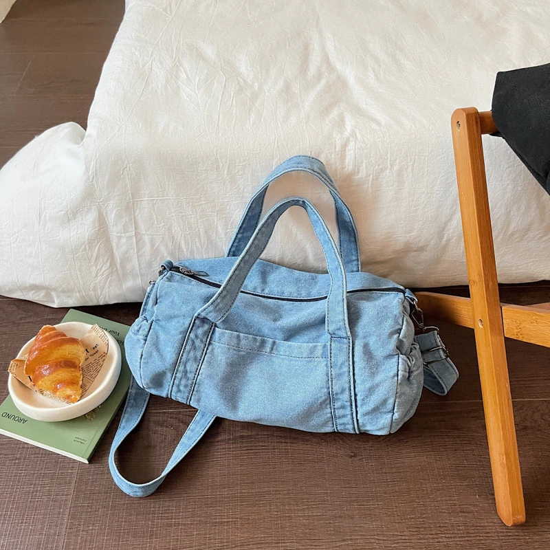 Vintage Washed Denim Cylinder Handbag Women Large Capacity Casual Duffle Bag Detachable Strap Crossbody Shoulder Bag
Vintage Washed Denim Cylinder Handbag Women Large Capacity Casual Duffle Bag Detachable Strap Crossbody Shoulder Bag