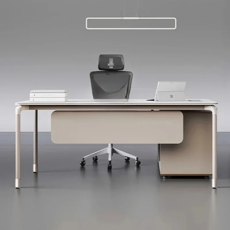 Простой современный одиночный стол, офисная мебель, светлый роскошный компьютерный стол и комбинация стульев
Простой современный одиночный стол, офисная мебель, светлый роскошный компьютерный стол и комбинация стульев