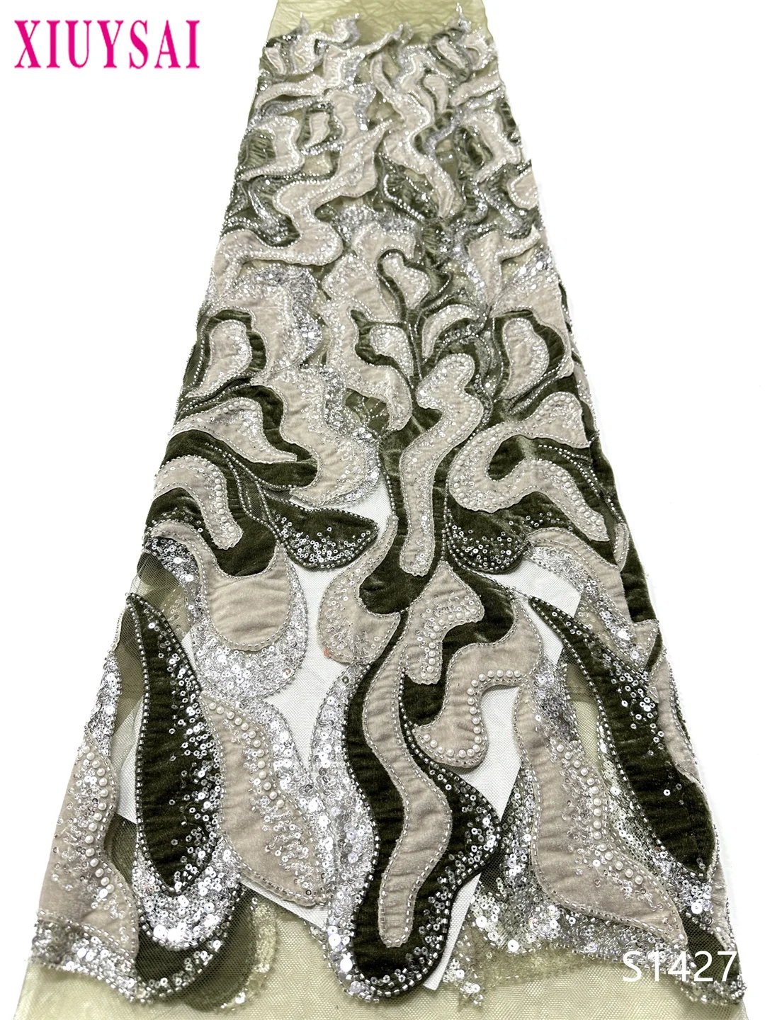 Luxury Sequins Velvet Lace Fabric Beads African Nigerian French for Women Wedding Party Dresses 2026
Luxury Sequins Velvet Lace Fabric Beads African Nigerian French for Women Wedding Party Dresses 2026