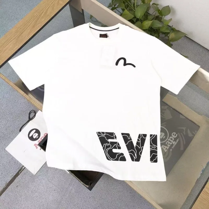 American Fashion Letter Printed New Children's T-shirt Summer Pure Cotton Parent-child Outfit New Round Neck T-shirt
American Fashion Letter Printed New Children's T-shirt Summer Pure Cotton Parent-child Outfit New Round Neck T-shirt