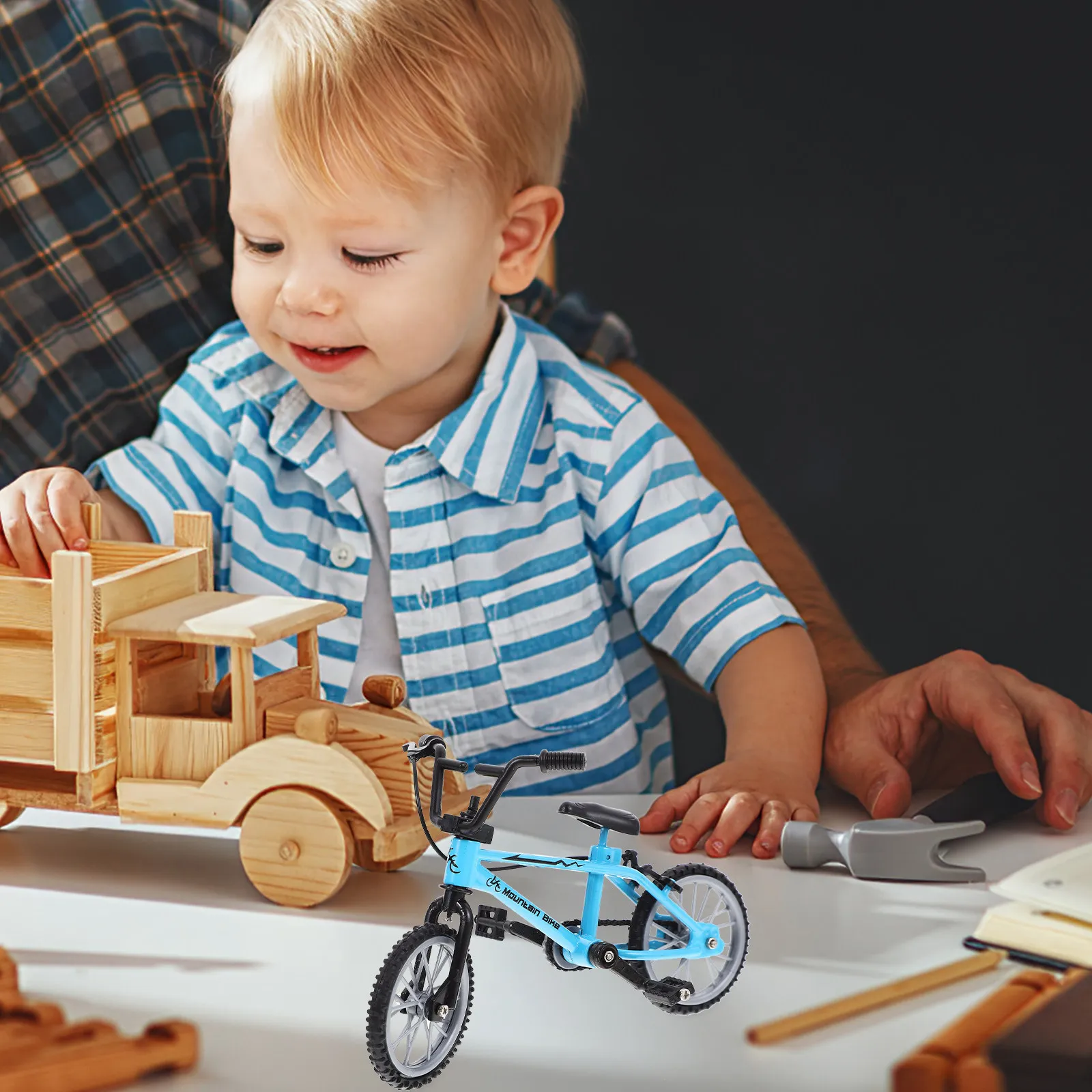 Miniature Bicycle Simulation Mountain Bike Sturdy Metal Mini Artificial Bike for Mini House Photo Prop and Micro Landscape Decor
Miniature Bicycle Simulation Mountain Bike Sturdy Metal Mini Artificial Bike for Mini House Photo Prop and Micro Landscape Decor