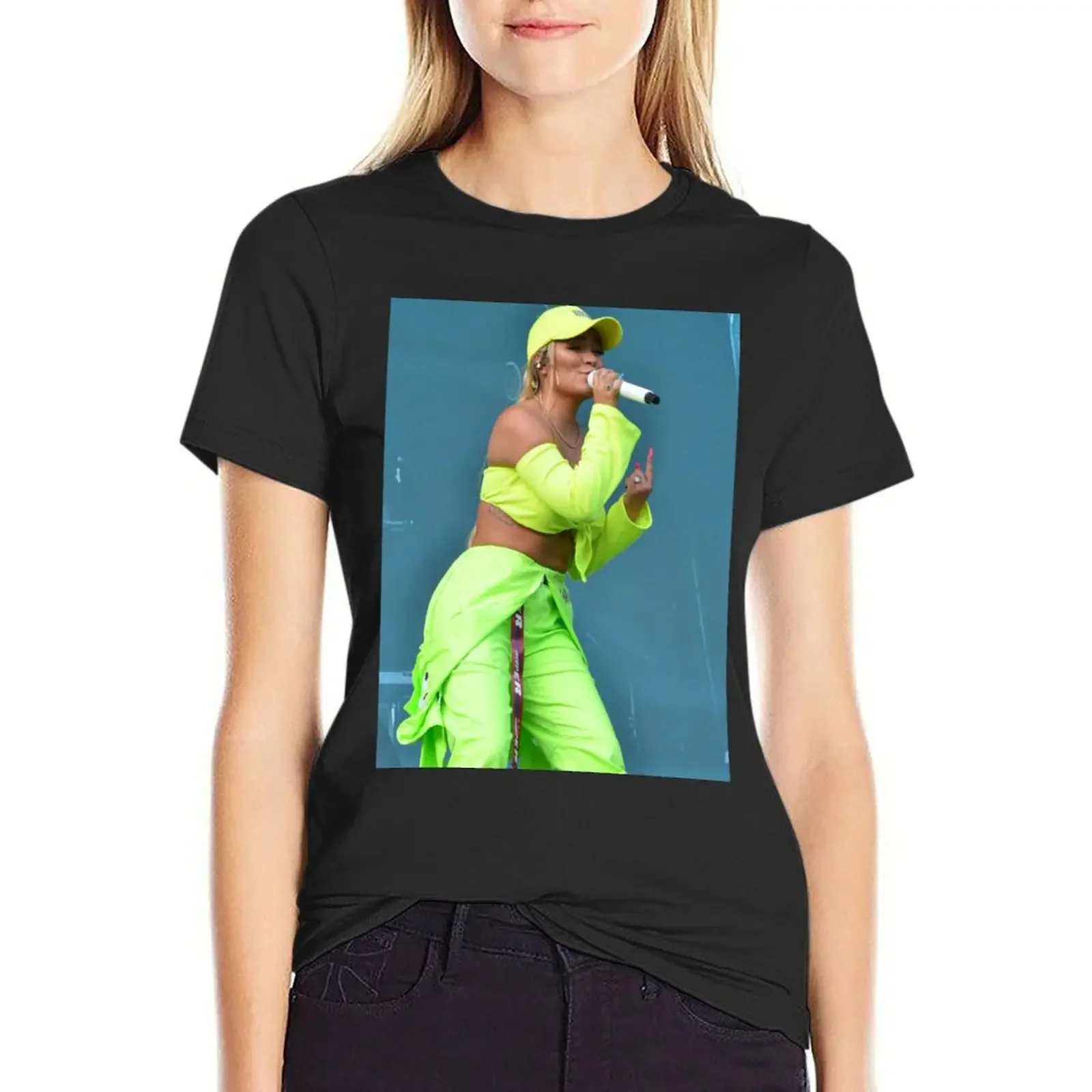 Karol G - Fluor Tshirt T-Shirt new edition summer top summer tops animal print shirt for girls tshirts woman
Karol G - Fluor Tshirt T-Shirt new edition summer top summer tops animal print shirt for girls tshirts woman