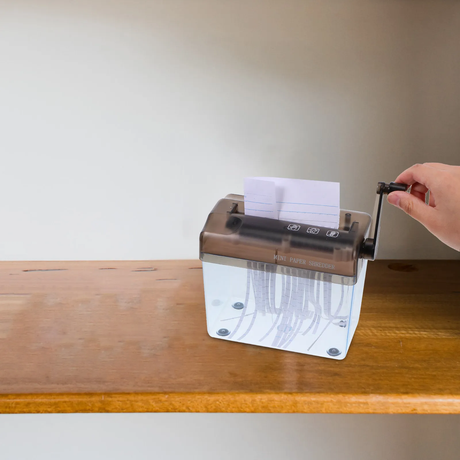 Mini Hand Shredder for A4 Paper Manual Desktop Paper Cutter Strip Document Shredding Tool Easy Clean ABS Dust Box
Mini Hand Shredder for A4 Paper Manual Desktop Paper Cutter Strip Document Shredding Tool Easy Clean ABS Dust Box