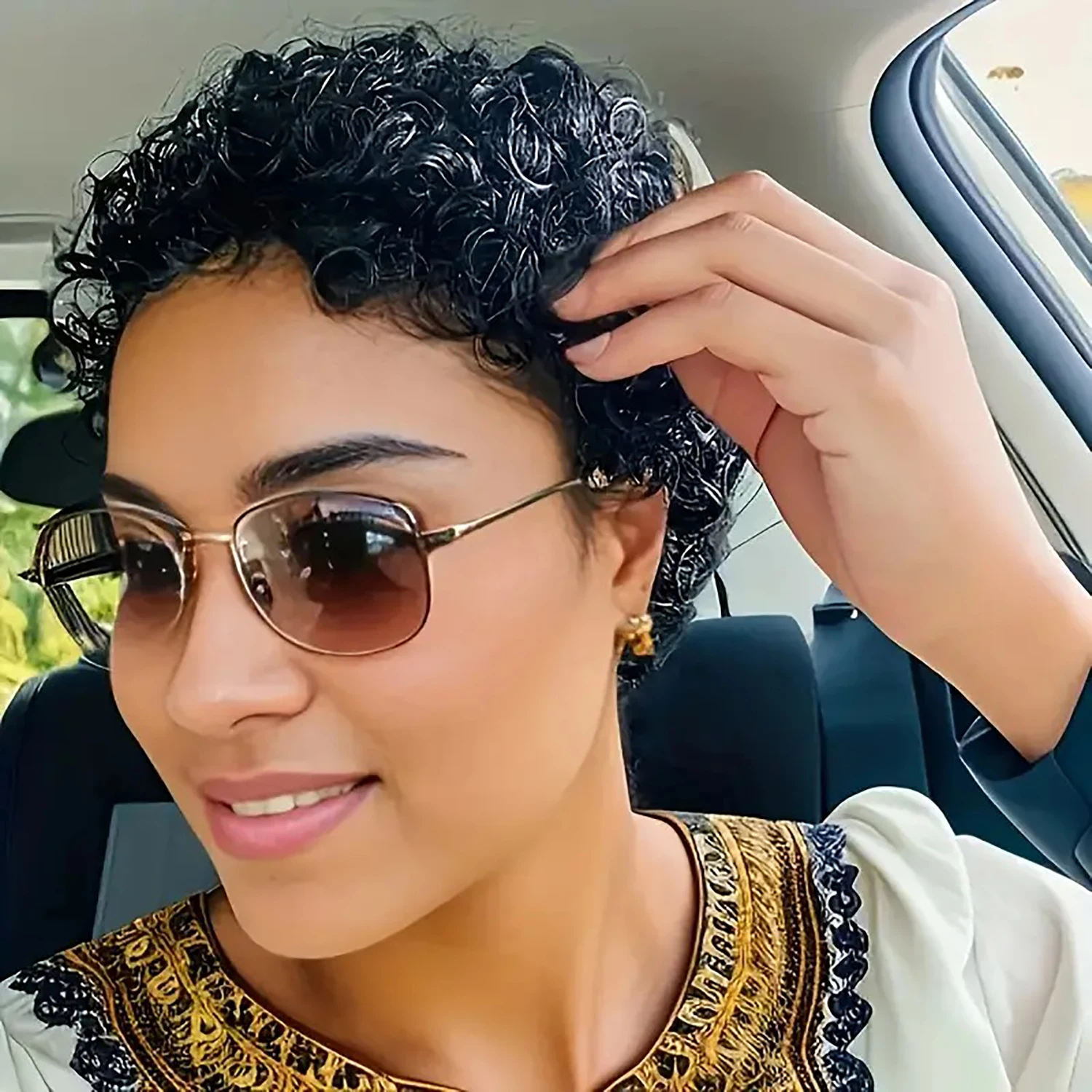 Pixie Curly 100% Human Hair Wig Short Pixie Cut Machine Human Hair Kinky Curly Wigs for Black Women
Pixie Curly 100% Human Hair Wig Short Pixie Cut Machine Human Hair Kinky Curly Wigs for Black Women