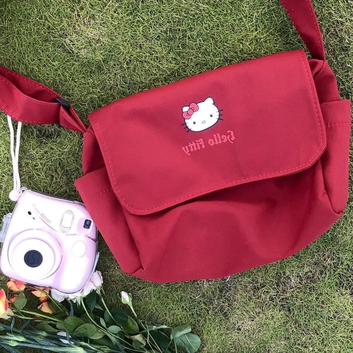 Sanrio Series Hello Kitty Backpack Casual Kitty Messenger Bag College Style Simple Red Cartoon Shoulder Bag Women's Travel Bag
Sanrio Series Hello Kitty Backpack Casual Kitty Messenger Bag College Style Simple Red Cartoon Shoulder Bag Women's Travel Bag