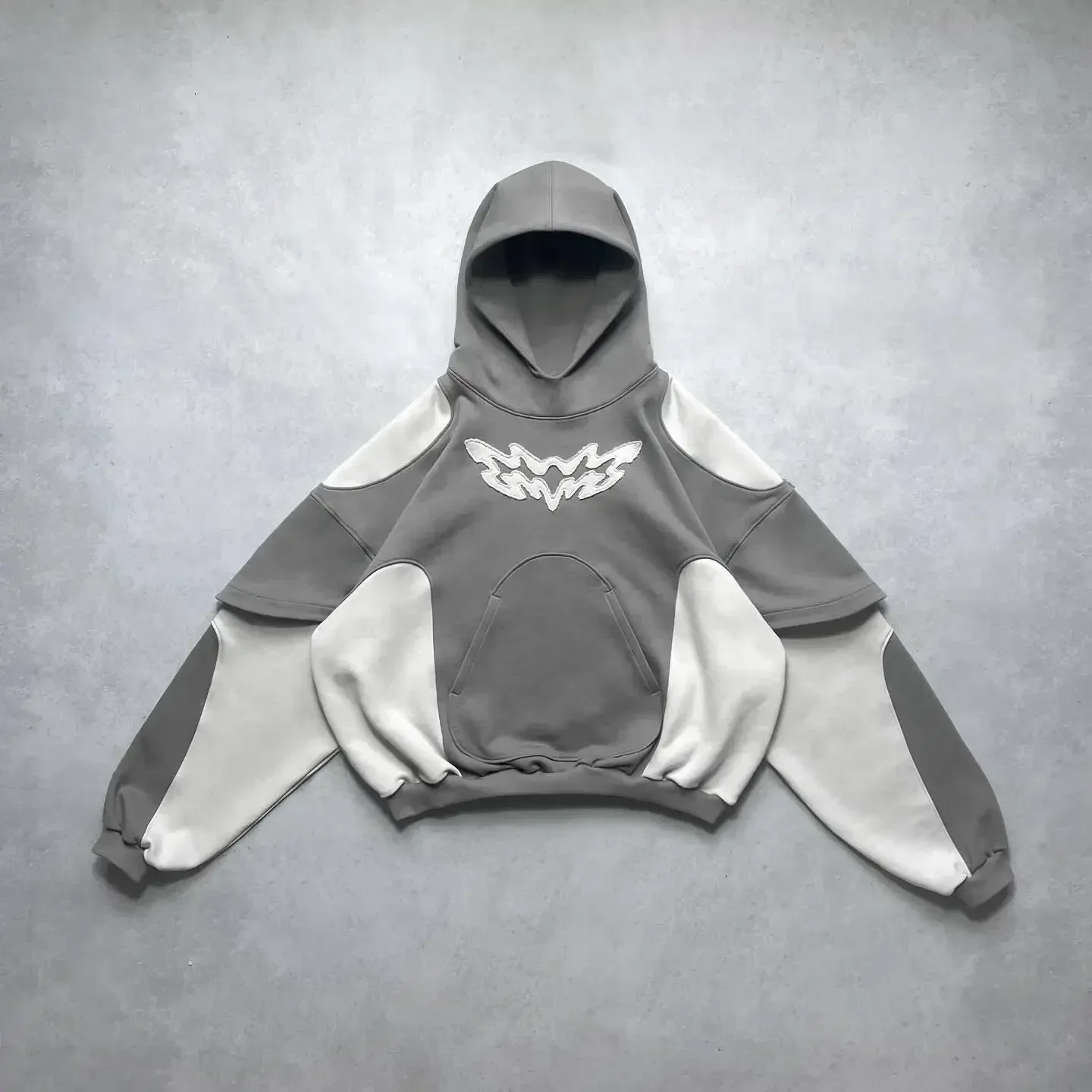 American Street Hip Hop Gray Stitching Embroidered Hooded Sweater Y2K Fashion Loose Casual Hooded Sweatshirt Women Gothic Coat
American Street Hip Hop Gray Stitching Embroidered Hooded Sweater Y2K Fashion Loose Casual Hooded Sweatshirt Women Gothic Coat