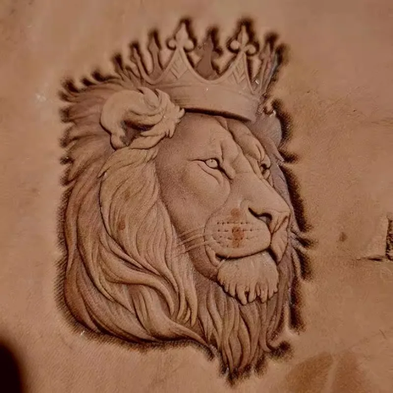 5x7 см 3D голова льва узор кожаный штамп металлическая форма для тиснения индивидуальный логотип резьба по коже ремесленные инструменты формы для штамповки 5x7 см размер
5x7 см 3D голова льва узор кожаный штамп металлическая форма для тиснения индивидуальный логотип резьба по коже ремесленные инструменты формы для штамповки 5x7 см размер