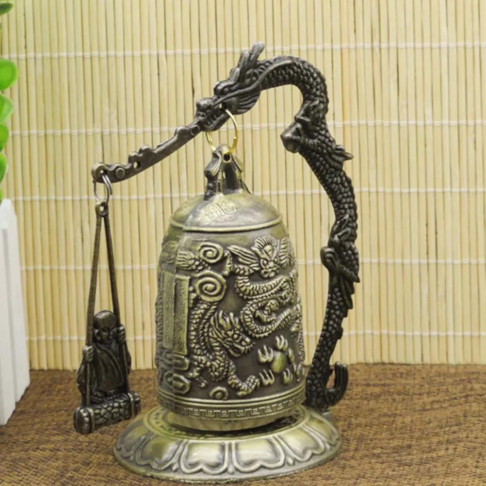 1pcs Dragon Pendulum Ornament Monk Strike Bell Zinc Alloy Desktop Decor For Office Home Fengshui Craft Tabletop Bell Adornment
1pcs Dragon Pendulum Ornament Monk Strike Bell Zinc Alloy Desktop Decor For Office Home Fengshui Craft Tabletop Bell Adornment
