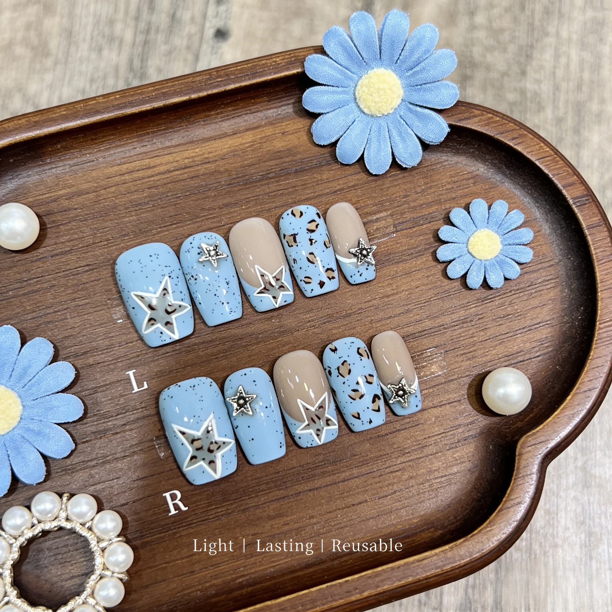 10pcs Star Blue Handmade Nails Leopard Print Polka Dots Stars Press on Nail Middle Square Fake Nail for Women&Girl False Nail
10pcs Star Blue Handmade Nails Leopard Print Polka Dots Stars Press on Nail Middle Square Fake Nail for Women&Girl False Nail