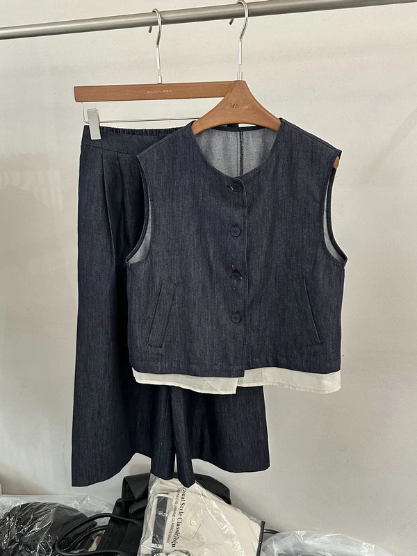Fashionable Denim Style Mesh Patchwork Loose Set Women's High Waist Long Pants Short Sleeve round Neck Two-Piece Spring Summer
Fashionable Denim Style Mesh Patchwork Loose Set Women's High Waist Long Pants Short Sleeve round Neck Two-Piece Spring Summer
