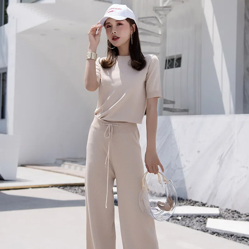 2023 Summer Plus Size 2 Pcs Set Women Knit Wide Leg Pants + Sweater Sets Trousers Women Suit Two Piece Set Costumes for Women
2023 Summer Plus Size 2 Pcs Set Women Knit Wide Leg Pants + Sweater Sets Trousers Women Suit Two Piece Set Costumes for Women
