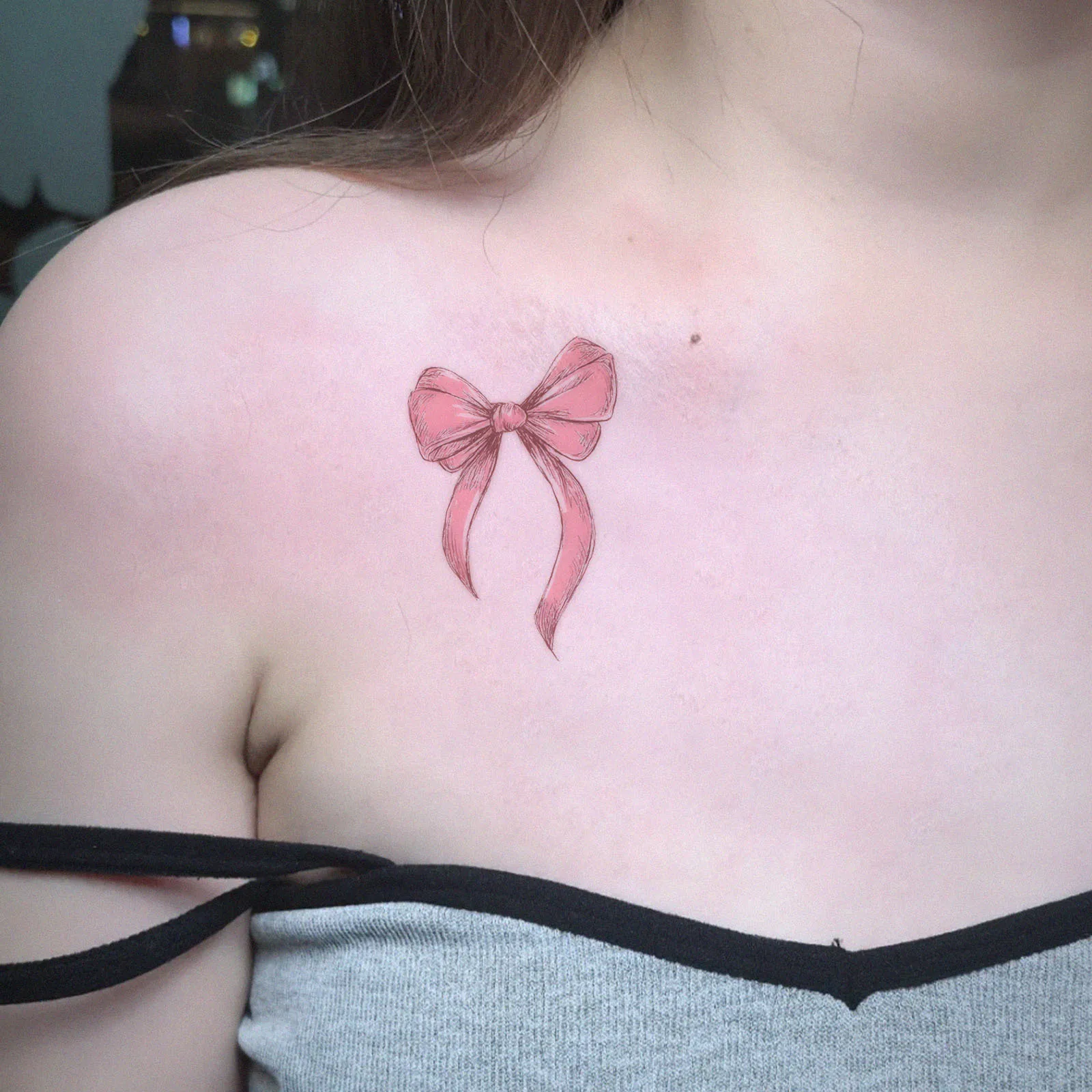 Pink Bow Tattoo Sticker Temporary Tattoo for Women, Waterproof Long-Lasting Sweet Girl Small Design for Collarbone, Student Part
Pink Bow Tattoo Sticker Temporary Tattoo for Women, Waterproof Long-Lasting Sweet Girl Small Design for Collarbone, Student Part