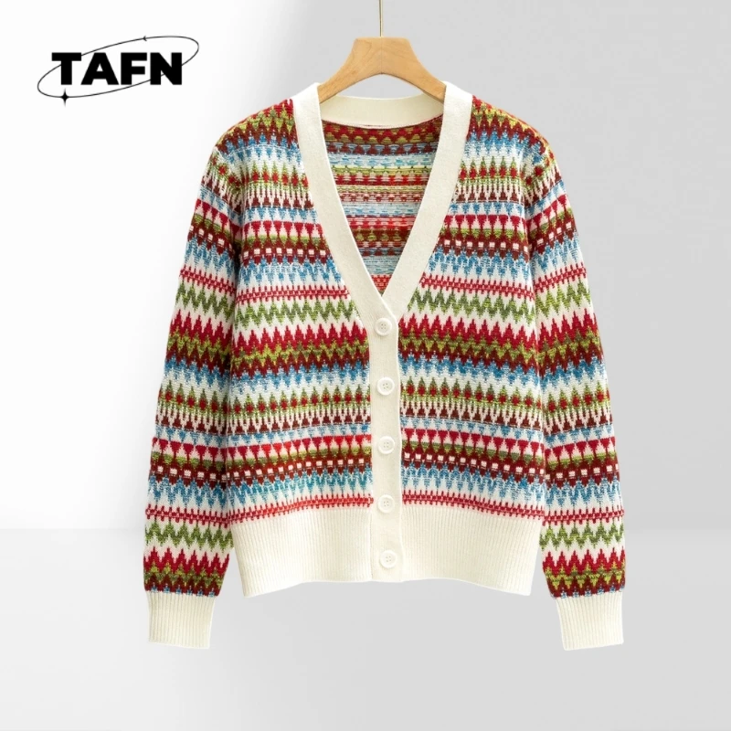 Rainbow Cardigan Exquisite Trendy All-Match Beautiful and Comfortable 25 New Simple Niche Single-Breasted Exquisite A40112
Rainbow Cardigan Exquisite Trendy All-Match Beautiful and Comfortable 25 New Simple Niche Single-Breasted Exquisite A40112