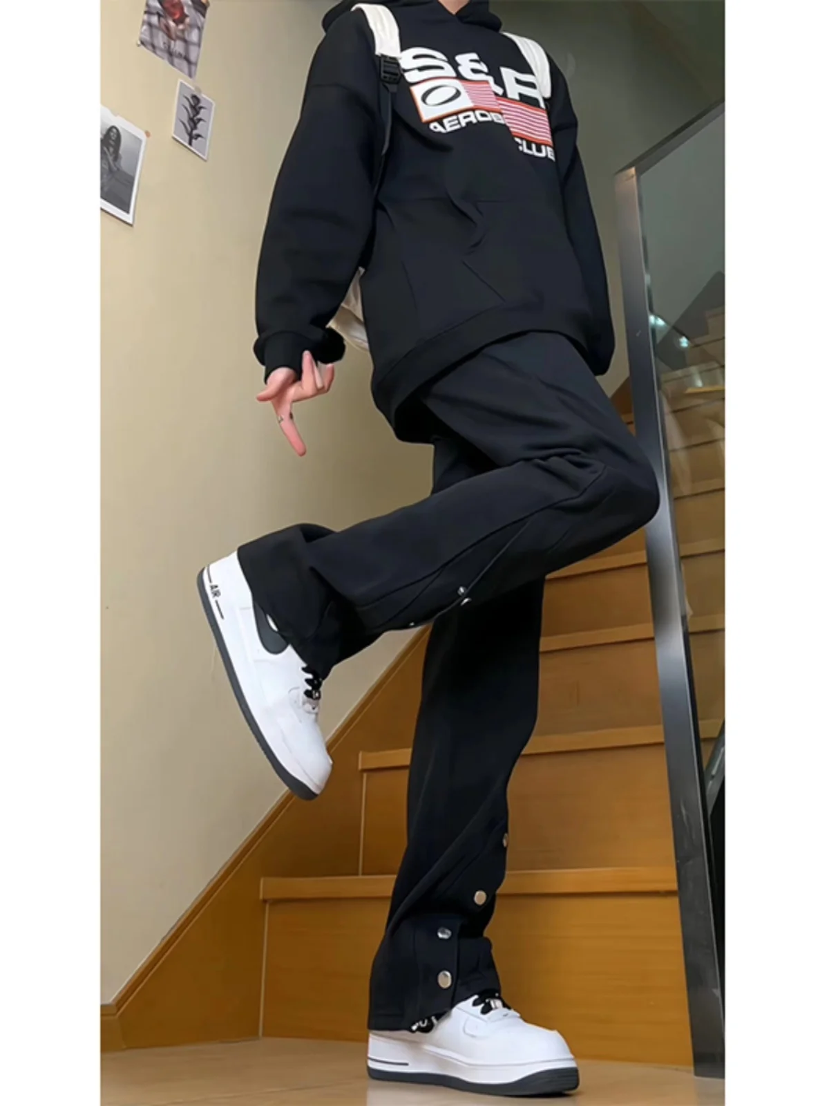 Мужские джинсы на молнии American High Street Vibe на весну и осень, классический дизайн на пуговицах, молодежный износостойкий
Мужские джинсы на молнии American High Street Vibe на весну и осень, классический дизайн на пуговицах, молодежный износостойкий