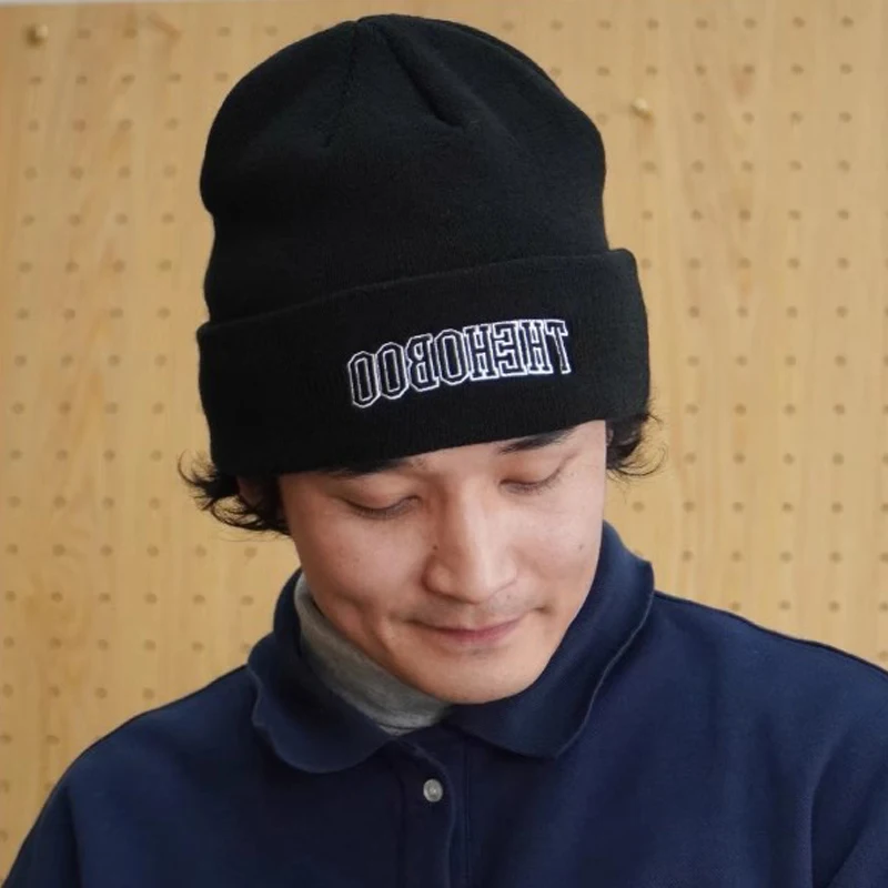 Japan Style Letter Embroidery Knitted Hat , Autumn Winter Thick Soft Warm Chunky Beanie Cap For Men Women
Japan Style Letter Embroidery Knitted Hat , Autumn Winter Thick Soft Warm Chunky Beanie Cap For Men Women
