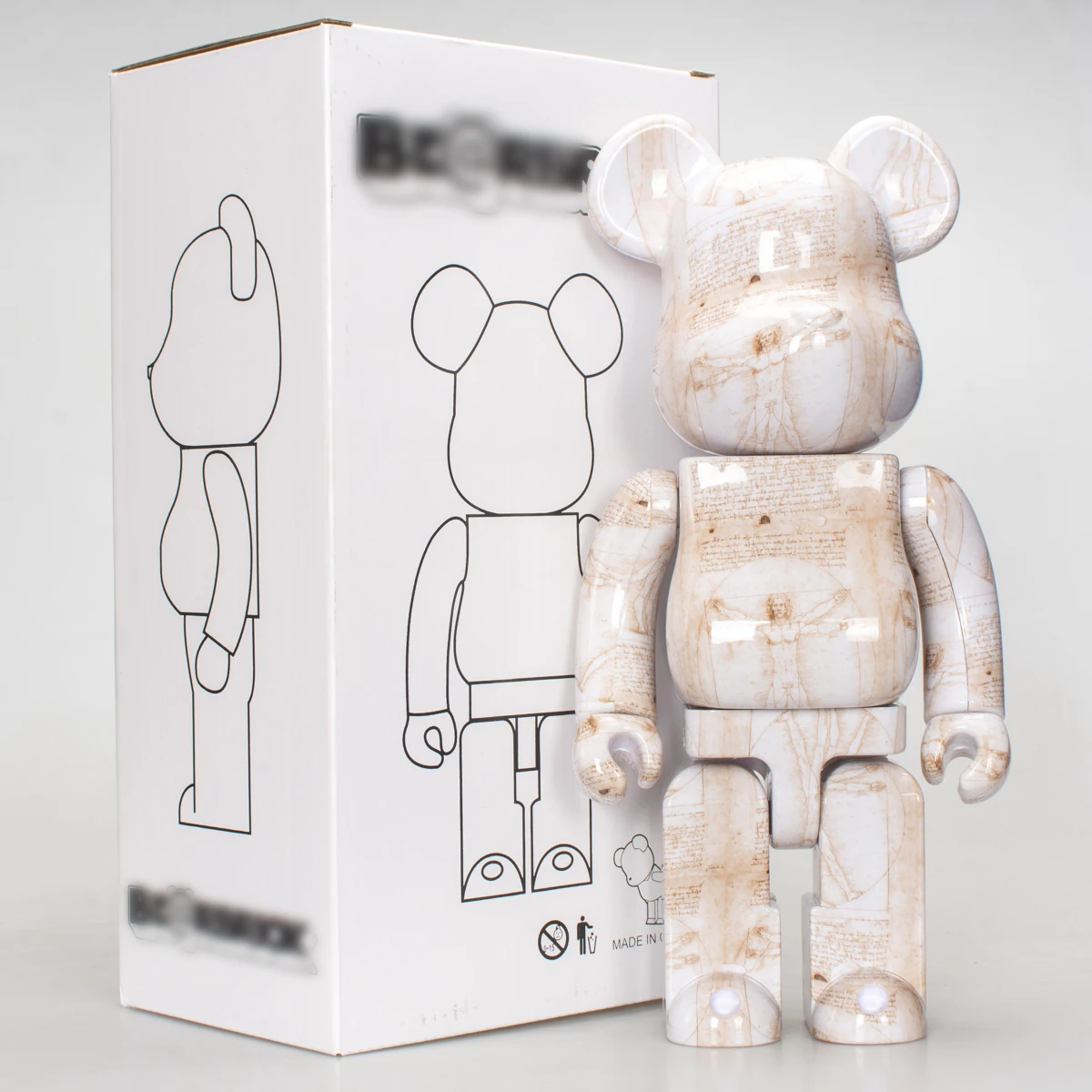 Bearbrick 400% Da Vinci Human Sculpture Pattern 28 cm Height 11 Inches Collection Gift Figurine Home Decoration Ornaments
Bearbrick 400% Da Vinci Human Sculpture Pattern 28 cm Height 11 Inches Collection Gift Figurine Home Decoration Ornaments