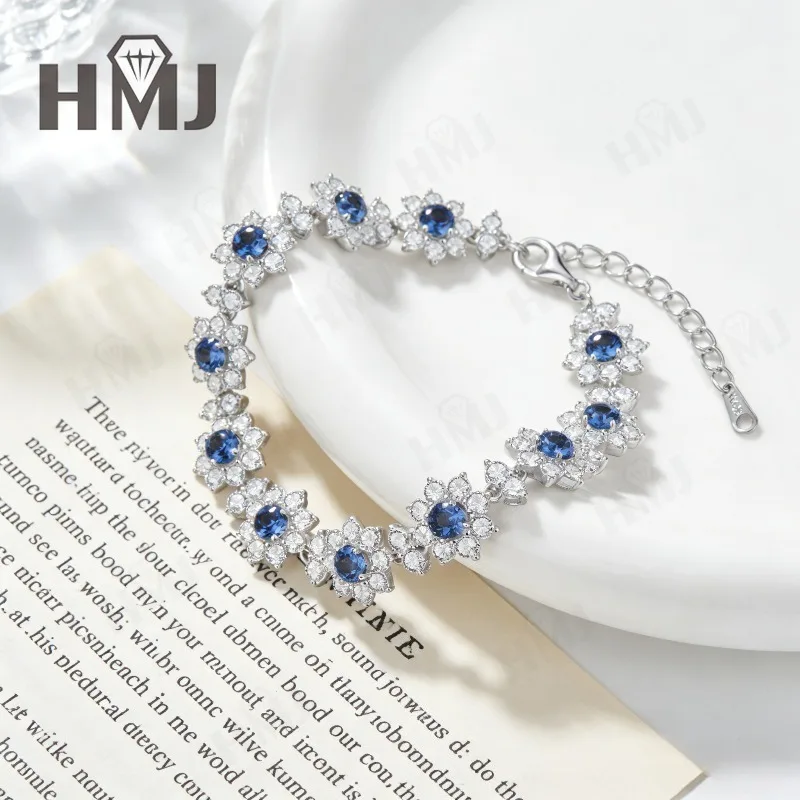 Lab Grown Columbia Emerald Ruby Sapphire Flower Bracelet White Gold Floral Cluster Design Fine Jewelry Gift for Her
Lab Grown Columbia Emerald Ruby Sapphire Flower Bracelet White Gold Floral Cluster Design Fine Jewelry Gift for Her