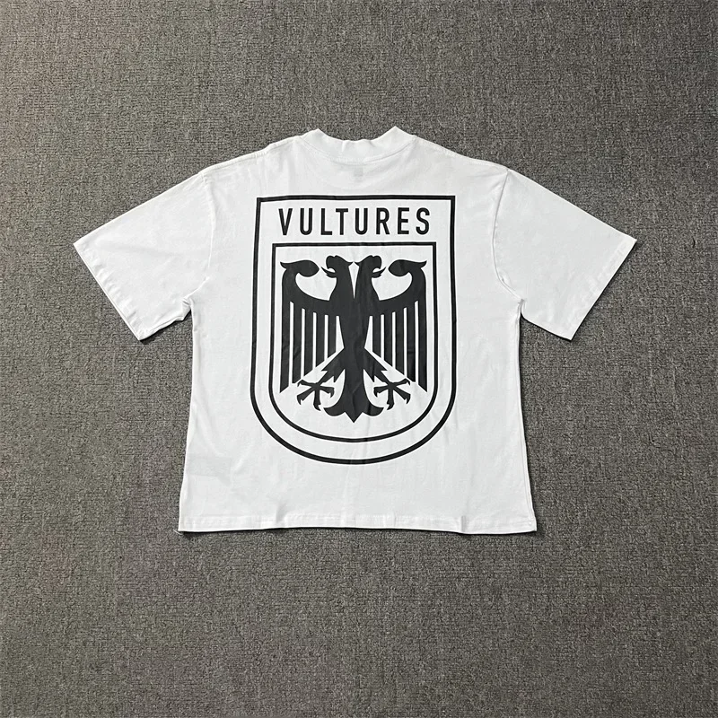 25ss Summer Vultures YZY Kanye Уличная одежда Футболки для мужчин и женщин 1:1 Лучшее качество из чистого хлопка большого размера белого цвета с коротким рукавом
25ss Summer Vultures YZY Kanye Уличная одежда Футболки для мужчин и женщин 1:1 Лучшее качество из чистого хлопка большого размера белого цвета с коротким рукавом