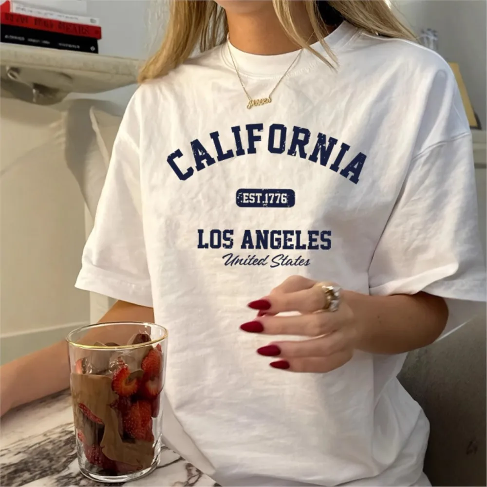2026 Casual Simple Style Women's Vintage T-Shirt Solid Color Short Sleeves All-match Fashion Sleeveless Blusas Tops Daily Loose
2026 Casual Simple Style Women's Vintage T-Shirt Solid Color Short Sleeves All-match Fashion Sleeveless Blusas Tops Daily Loose