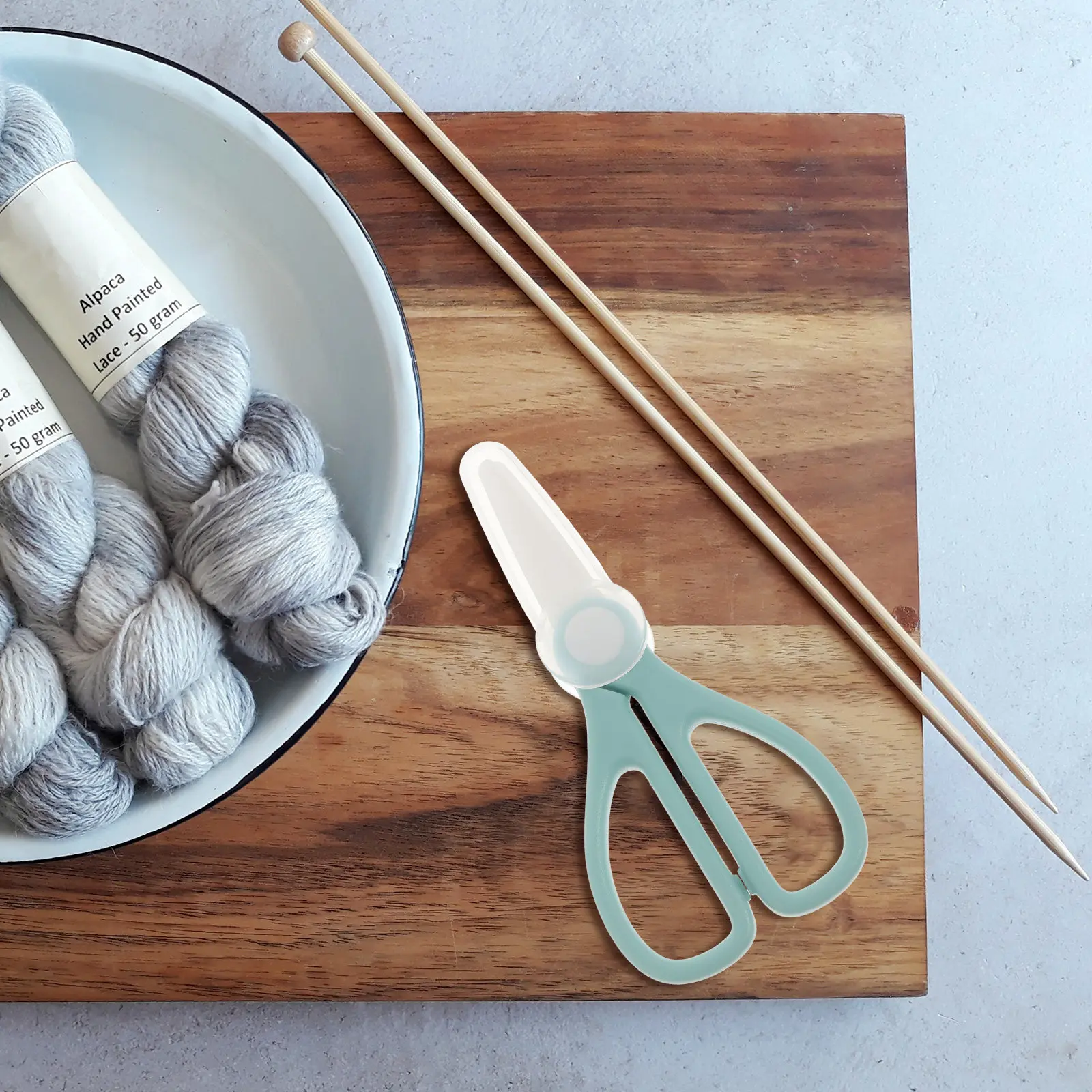 1Pcs Multi-Function Food Shear Kitchen Scissor Premium Material Dense Structure for Kitchen Garden Portable Lightweight Easy
1Pcs Multi-Function Food Shear Kitchen Scissor Premium Material Dense Structure for Kitchen Garden Portable Lightweight Easy