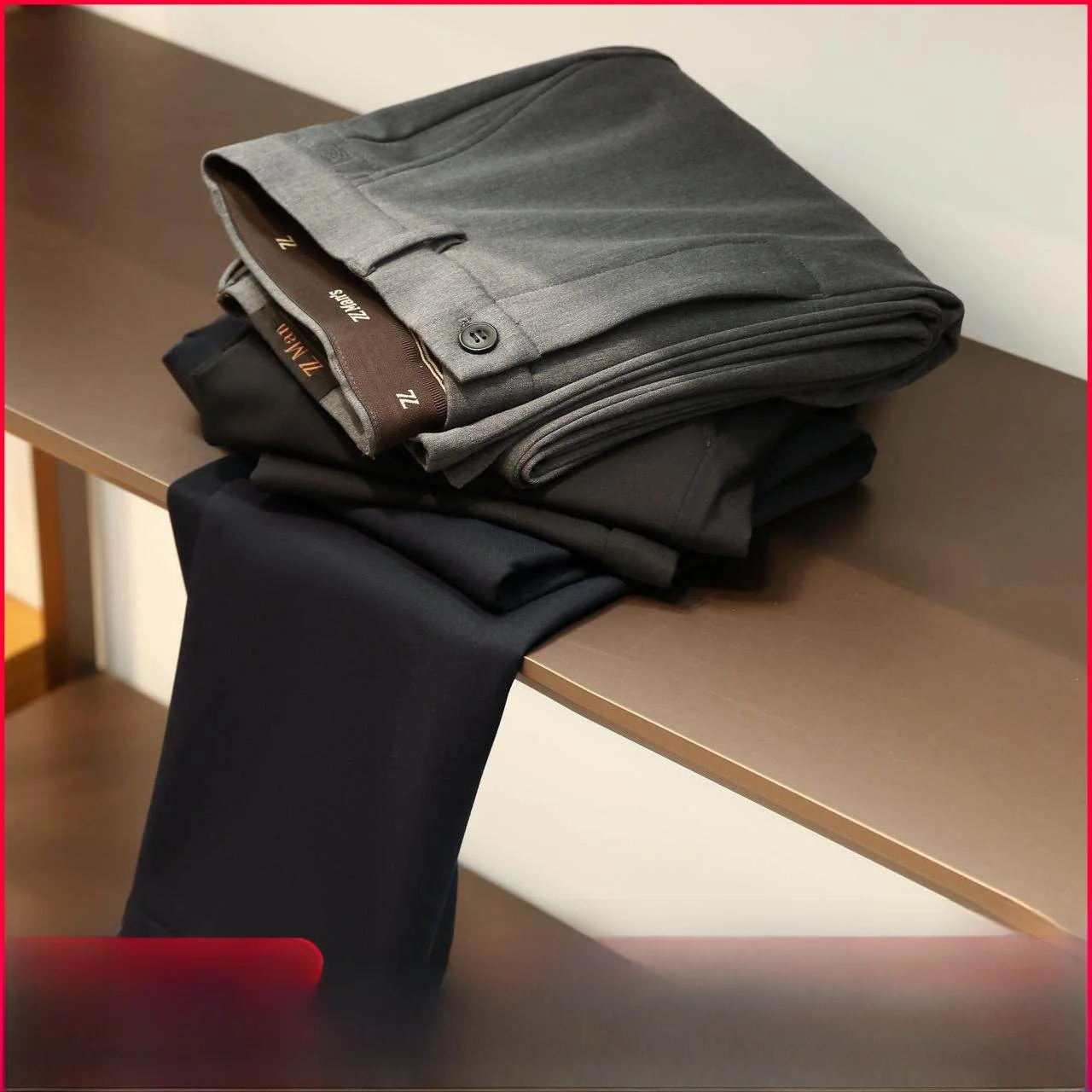 Italian Luxury Heated 3D down Fabric Men's Busin Casual Trousers Small West Pants Straight Leg Long Pants Autumn Faion
Italian Luxury Heated 3D down Fabric Men's Busin Casual Trousers Small West Pants Straight Leg Long Pants Autumn Faion