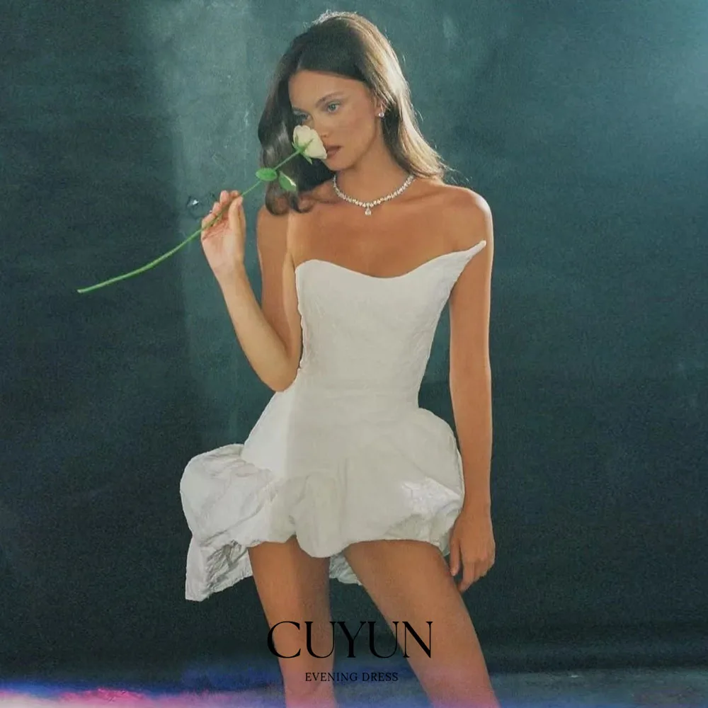 CUYUN Customized Sexy Mini White Wedding Dress Sweetheart Off Shoulder Pleated Short White 2026 Bridal Gowns Vestidos De Novia
CUYUN Customized Sexy Mini White Wedding Dress Sweetheart Off Shoulder Pleated Short White 2026 Bridal Gowns Vestidos De Novia