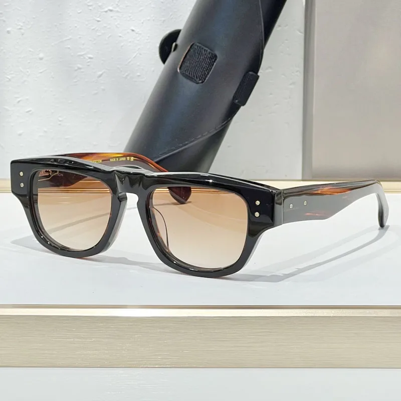 723 Designer Men's Sunglasses Square Thick Acetate High Unique Design UV400 Glasses with Case Quality Women Classical Vintage
723 Designer Men's Sunglasses Square Thick Acetate High Unique Design UV400 Glasses with Case Quality Women Classical Vintage