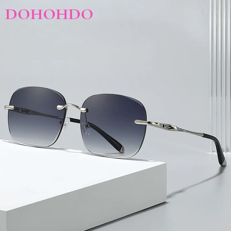 Fashion Brand Designer Sunglass Men Trendy Metal Square Women Sunglasses Summer Traveling Fishing Eyeglasses Male UV400 Lentes 
Fashion Brand Designer Sunglass Men Trendy Metal Square Women Sunglasses Summer Traveling Fishing Eyeglasses Male UV400 Lentes