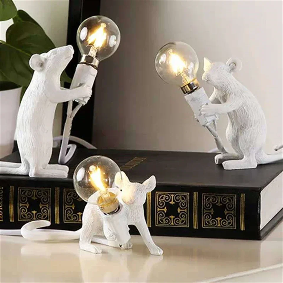 Modern LED Table Lights Resin Animal Rat Cat Squirrel LED Night Lights Mouse Table Lamps Home Decor Desk Lamp Lighting Fixtures
Modern LED Table Lights Resin Animal Rat Cat Squirrel LED Night Lights Mouse Table Lamps Home Decor Desk Lamp Lighting Fixtures