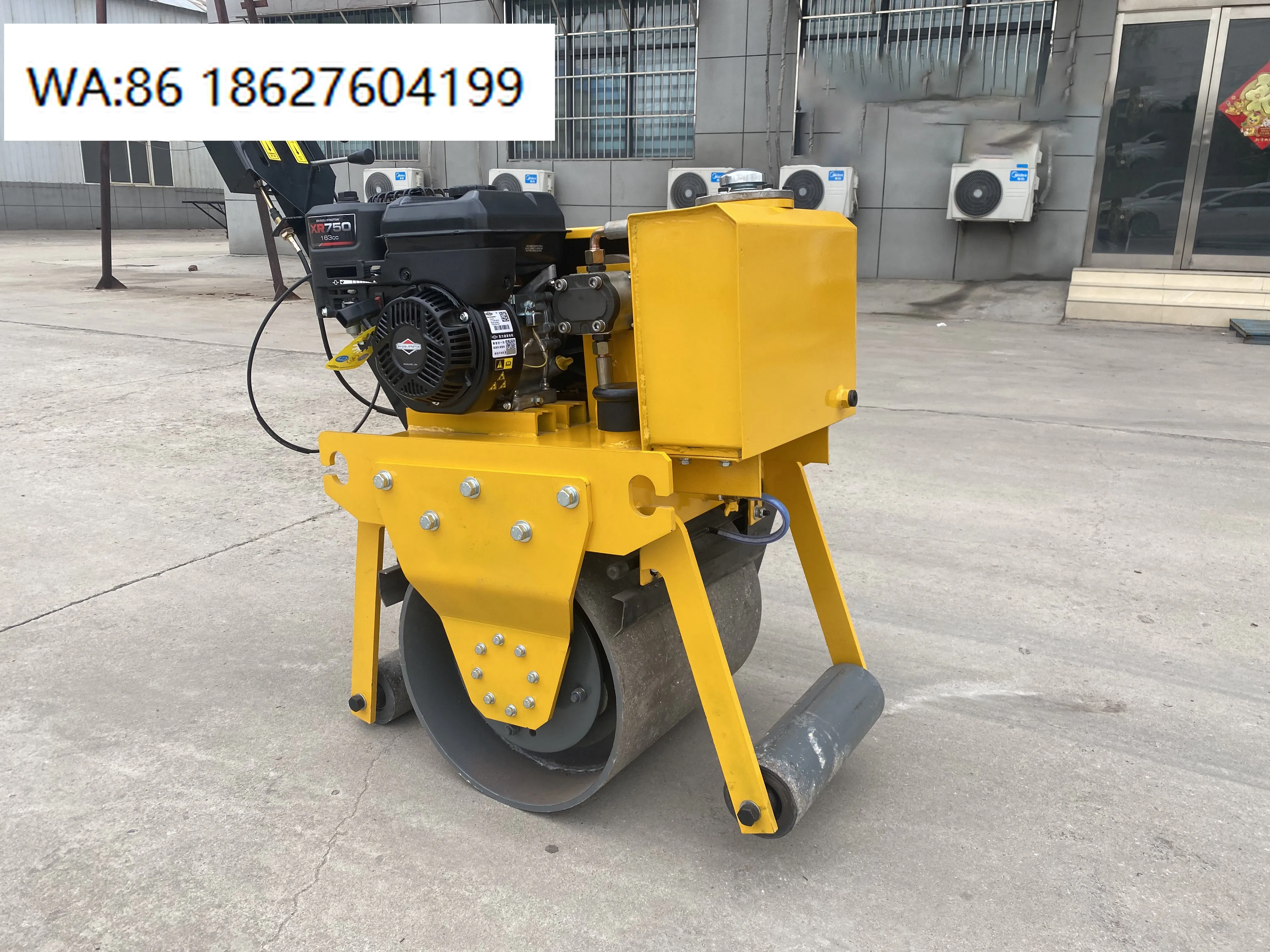 2-5Ton Single Drum Vibratory Road Roller High Speed Compactor for Municipal Asphalt Road Construction
2-5Ton Single Drum Vibratory Road Roller High Speed Compactor for Municipal Asphalt Road Construction