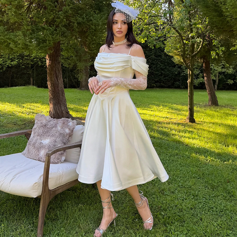 Sexy Off the Shoulder Evening Dress Lace Long Sleeves Customized Celebrity Gowns Fashion White Satin Special Occasion Gown
Sexy Off the Shoulder Evening Dress Lace Long Sleeves Customized Celebrity Gowns Fashion White Satin Special Occasion Gown