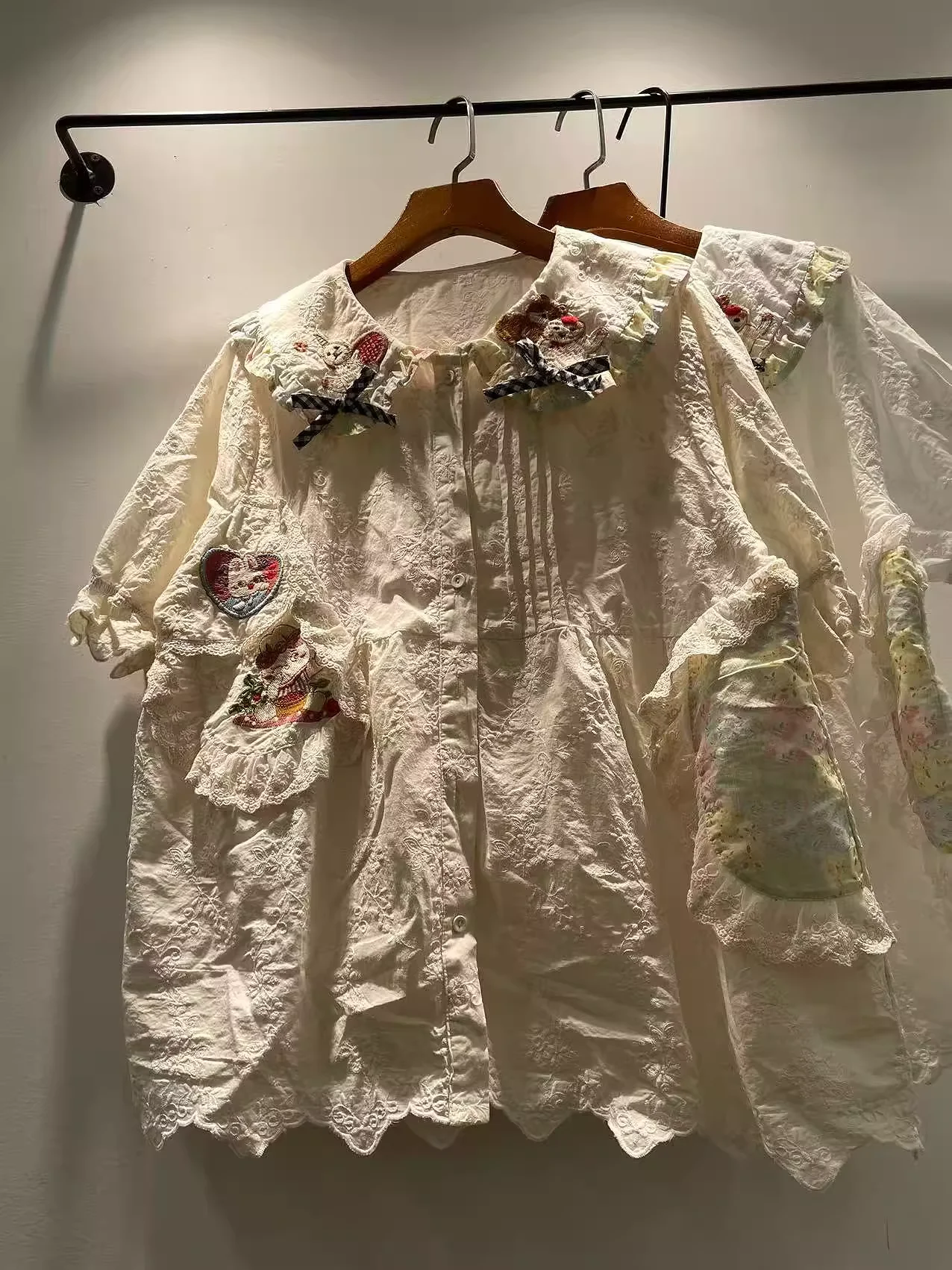 Summer women's clothing morigirl style peter pan collar cartoon embroider shirts and blouses women cotton sweet lolita clothing
Summer women's clothing morigirl style peter pan collar cartoon embroider shirts and blouses women cotton sweet lolita clothing